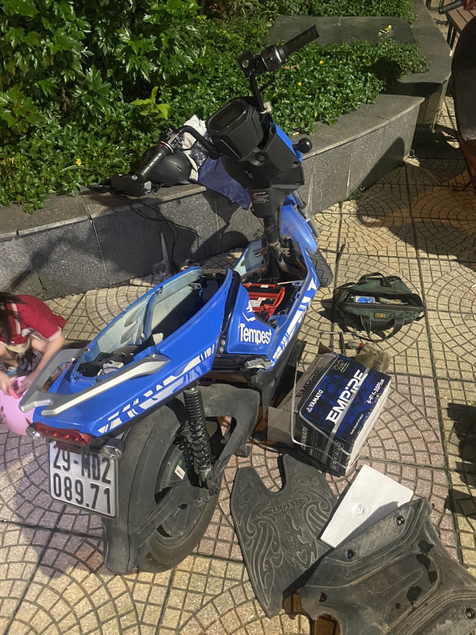 thay ắc quy xe máy điện,xe đạp điện tại Chung Cư An Quý Hưng Riverside